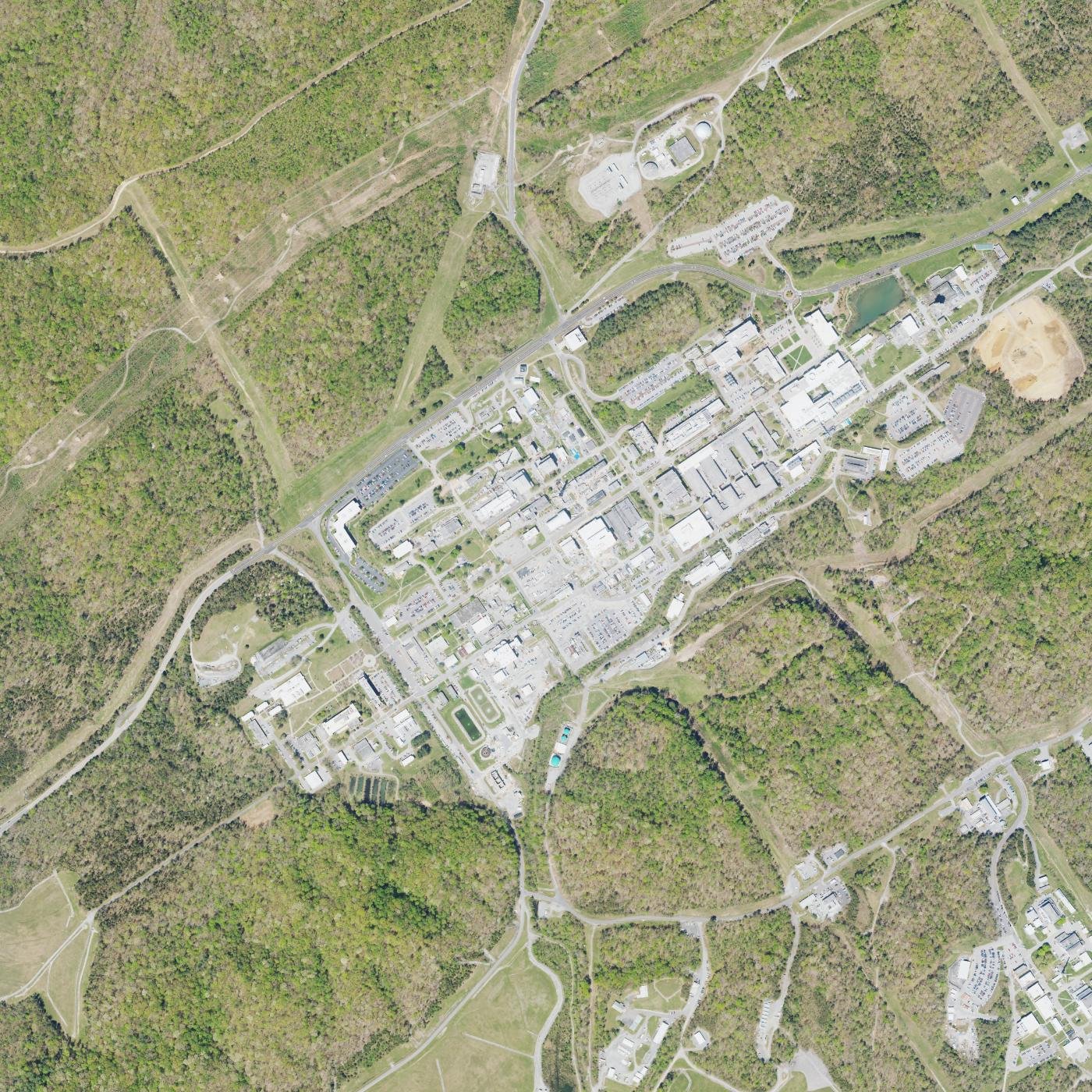 Oak Ridge National Lab (ORNL) X-10 (aerial imagery)
Keywords: Oak Ridge National Lab (ORNL) X-10; aerial; NAIP