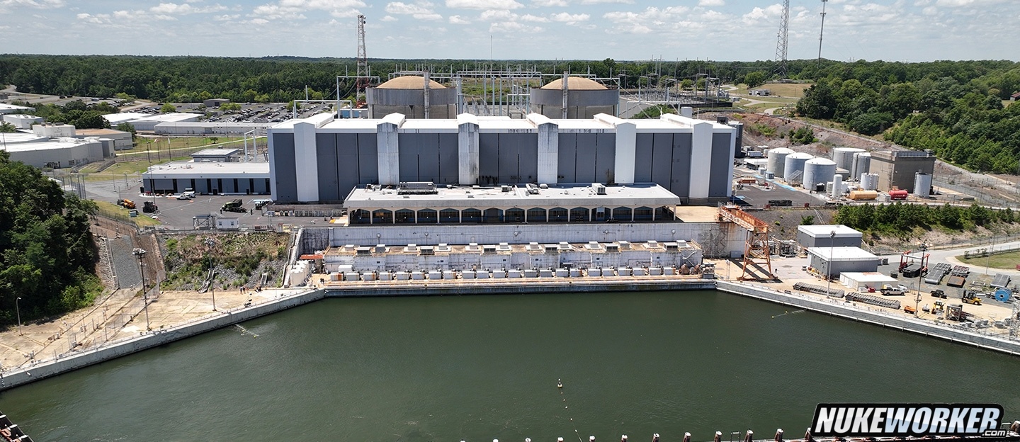 Calvert Cliffs Clean Energy Center
Located in Lusby, Maryland, Calvert Cliffs Clean Energy Center's two nuclear reactors can produce up to 1,790 megawatts (MW) of clean, emissions-free energy, which is enough electricity to power the equivalent of more than 1.3 million homes. The site is also home to a well-cared-for Champion Chestnut Oak, recognized in the American Forests national register – a symbol of our commitment to environmental preservation.
