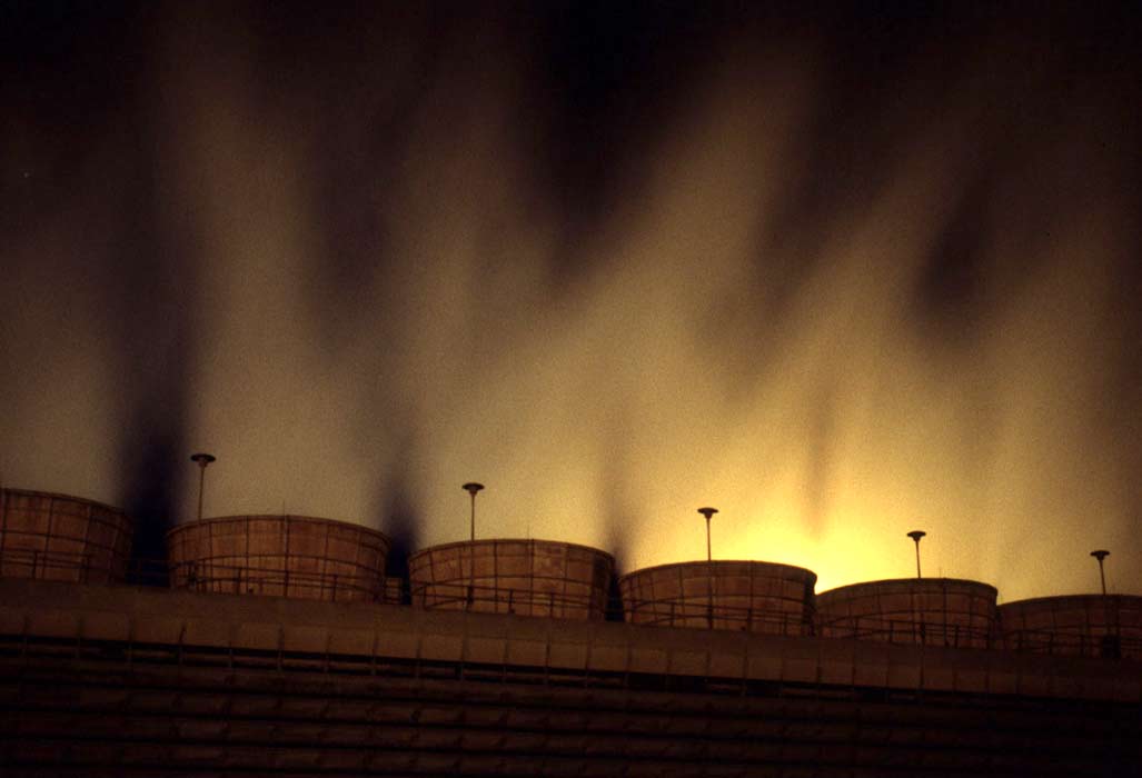 Farley Coolintg Towers at Night
Keywords: Joseph M. Farley Nuclear Power Plant