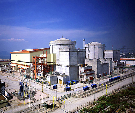 Guangdong Nuclear Power Station at Daya Bay.
The largest power station in the city is Daya Bay Power Station of Guangdong Province, which is located by Daya Bay in the east of Shenzhen. This power station was jointly established by Guangdong Electricity Company (Head Office) and Hong Kong China Light & Power Co. Ltd. with total investment of US$ 4.1 billion, which is equipped with two sets of nuclear generating unit with capacity of 900,000 KW each. It was built and put into operation in 1994 and the electricity generated in 1995 was 11 billion KWH. 
