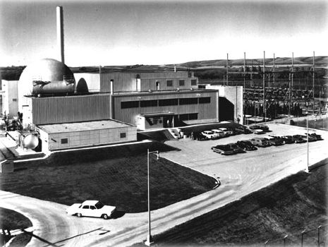 Pathfinder Nuclear Generating Station
The Pathfinder Atomic Power Plant built by Northern States Power Company near Sioux Falls begins producing electricity. It was considered the world's first all-nuclear power plant.  After only one year's operation,however, it was converted to a conventional power plant because of technical problems. 
Keywords: Pathfinder Nuclear Generating Station Atomic Power Plant