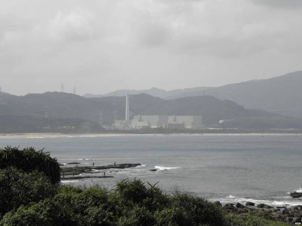 Longmen Nuclear Power Plant from VOA (2)
Keywords: DeNuke