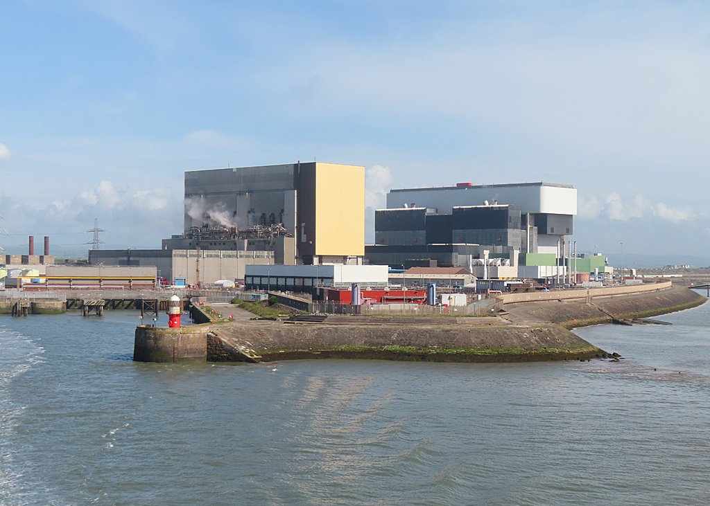 Nuclear Power Stations - geograph.org.uk - 7493318
Keywords: Heysham