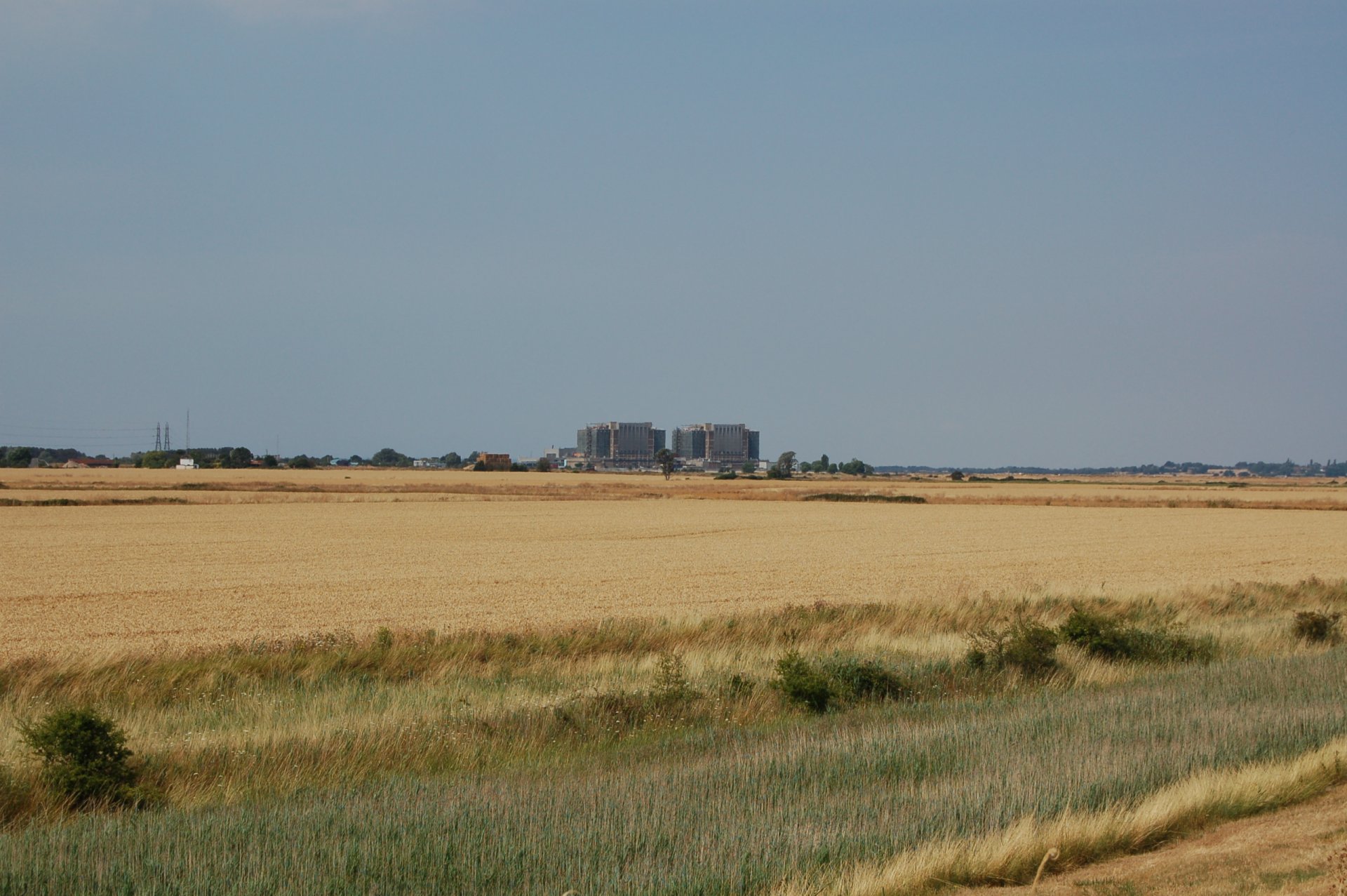Click to view full size image
==============
Bradwell Bay Power Station
Keywords: Bradwell Bradwell Bay Power Station
Keywords: Bradwell