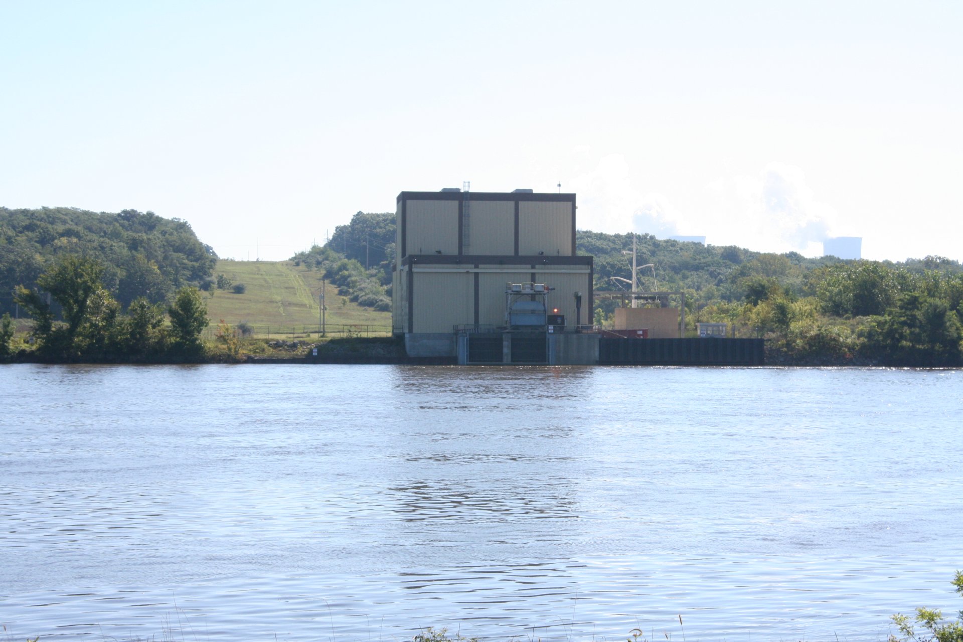 Click to view full size image
==============
Byron Nuclear Power Plant, IL 04
Keywords: Byron Byron Nuclear Power Plant, IL 04
Keywords: Byron