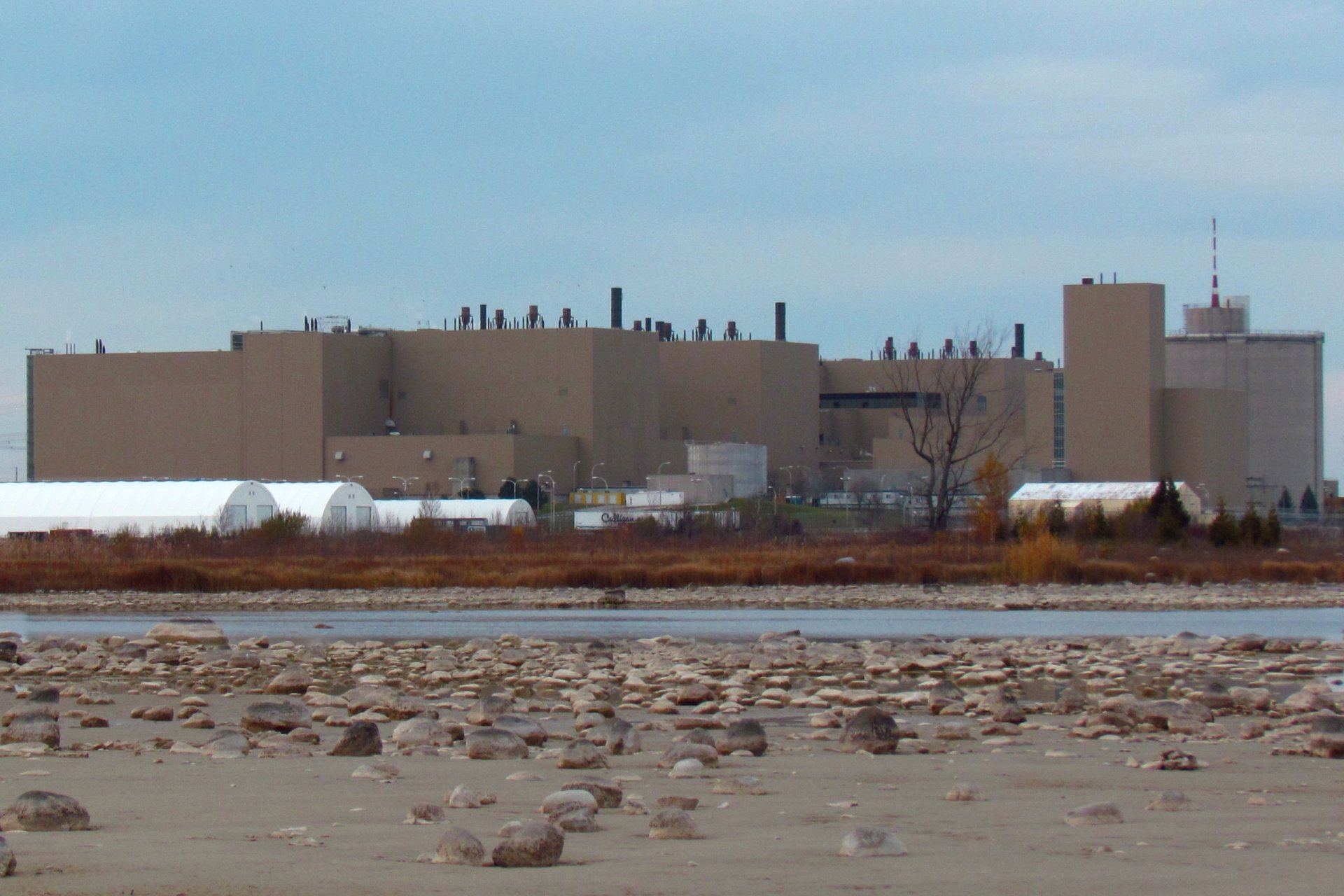 Click to view full size image
==============
Bruce Nuclear Generating Station
Keywords: Douglas Point Bruce Nuclear Generating Station
Keywords: Douglas Point