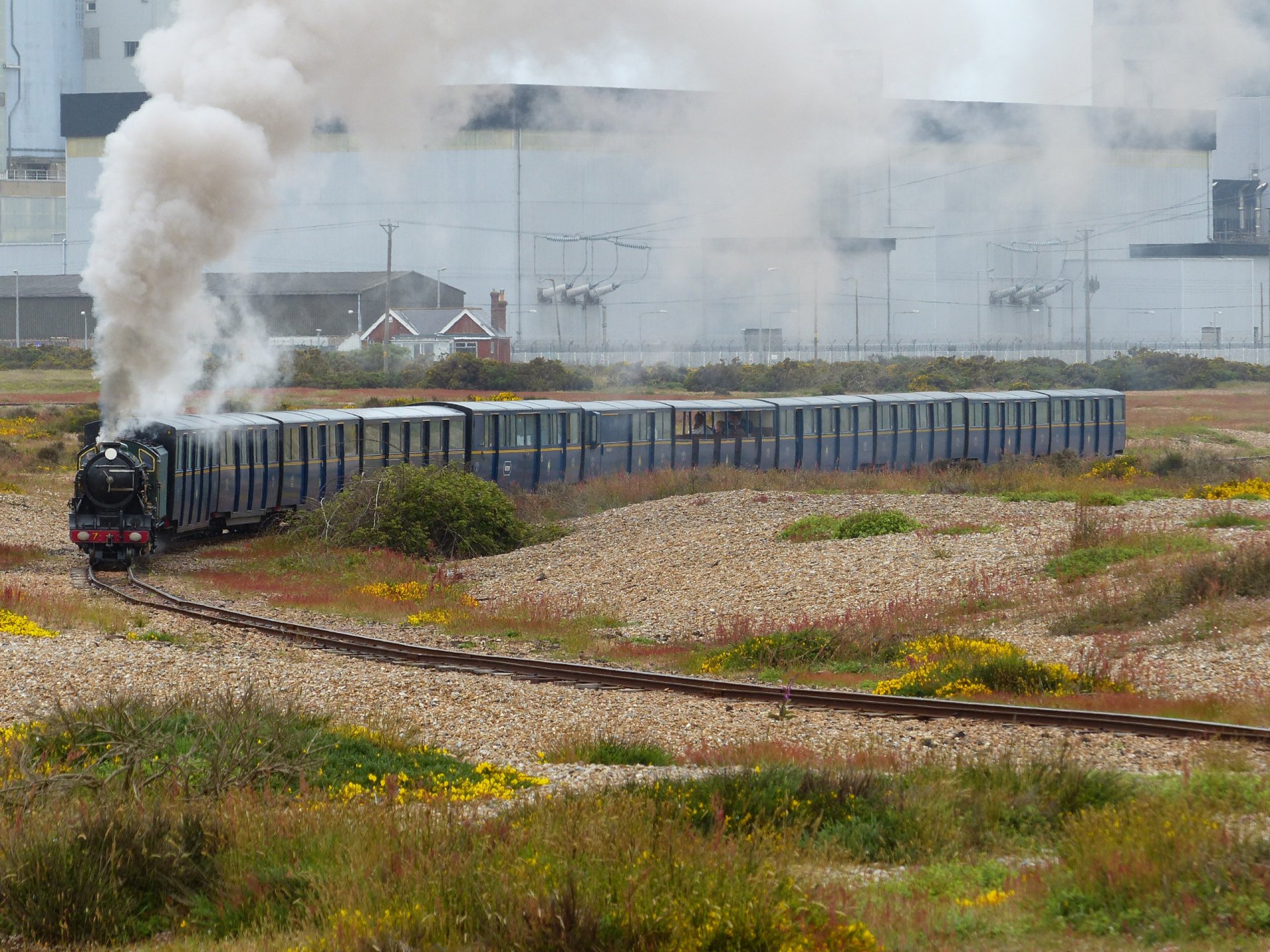 Click to view full size image
==============
RHDR ' 7' Typhoon Dungeness 1306 04
Keywords: Dungeness RHDR ' 7' Typhoon Dungeness 1306 04
Keywords: Dungeness
