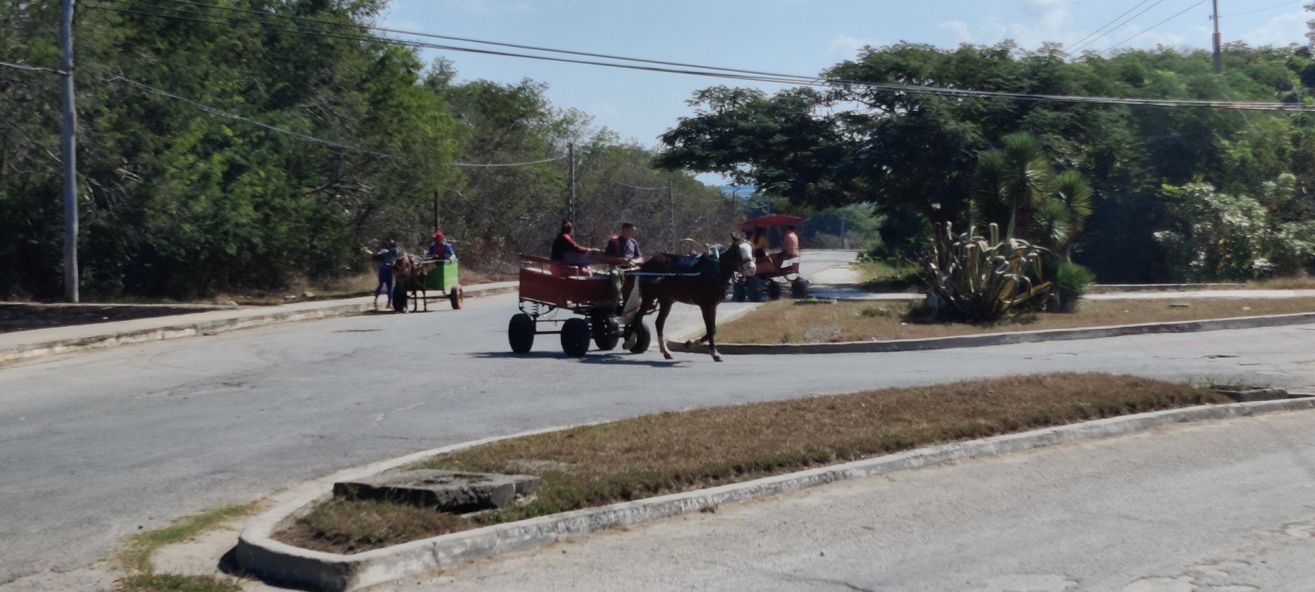Click to view full size image
==============
Ciudad Nuclear-060
Keywords: Juragua Ciudad Nuclear-060
Keywords: Juragua
