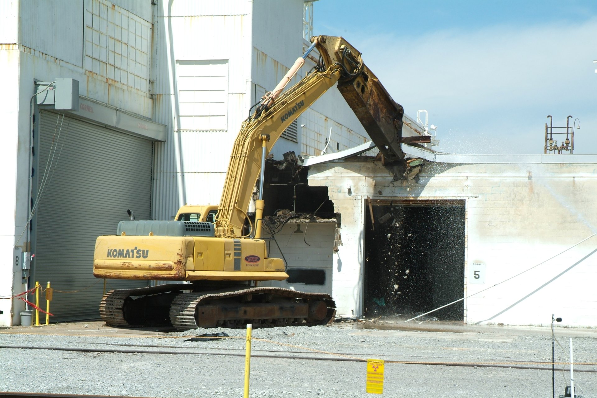 Click to view full size image
==============
Crane Work at the Paducah Site (7487799578)
Keywords: Paducah Crane Work at the Paducah Site (7487799578)
Keywords: Paducah