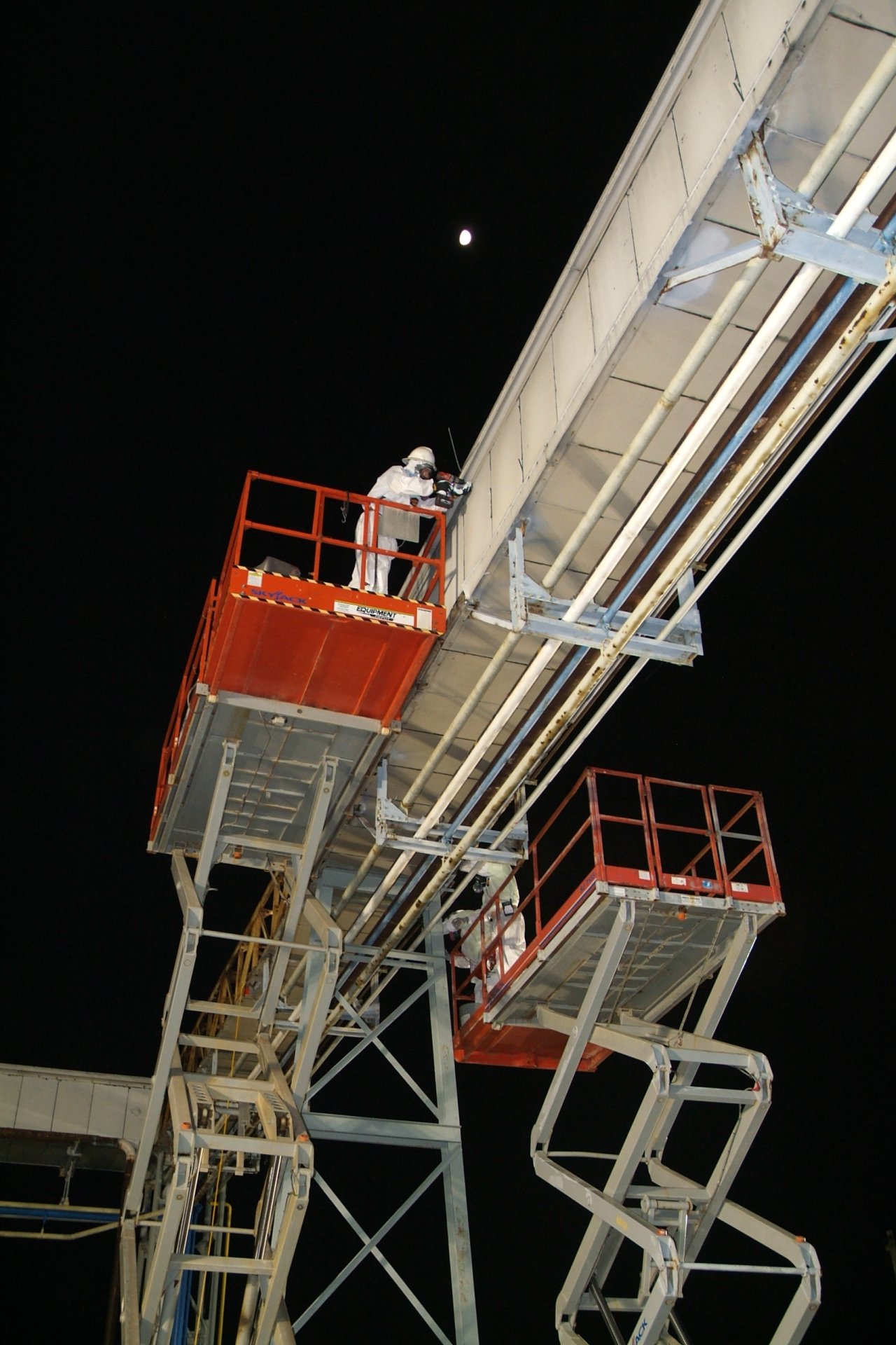 Click to view full size image
==============
Paducah cleanup - uranium hexafluoride tie lines (7516248142)
Keywords: Paducah Paducah cleanup - uranium hexafluoride tie lines (7516248142)
Keywords: Paducah