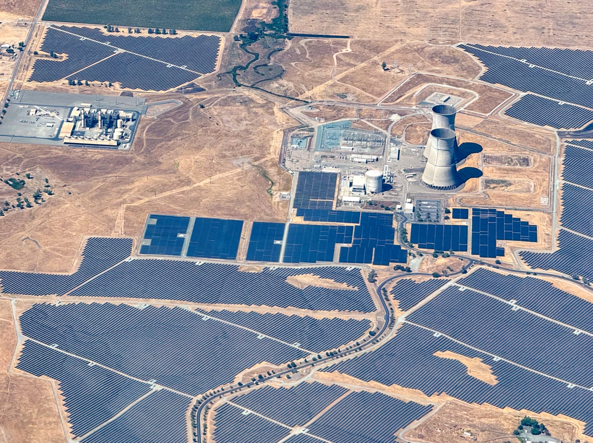 Click to view full size image
==============
Rancho Seco Nuclear Generating Station - 2025 aerial
Keywords: Rancho Seco Rancho Seco Nuclear Generating Station - 2025 aerial
Keywords: Rancho Seco