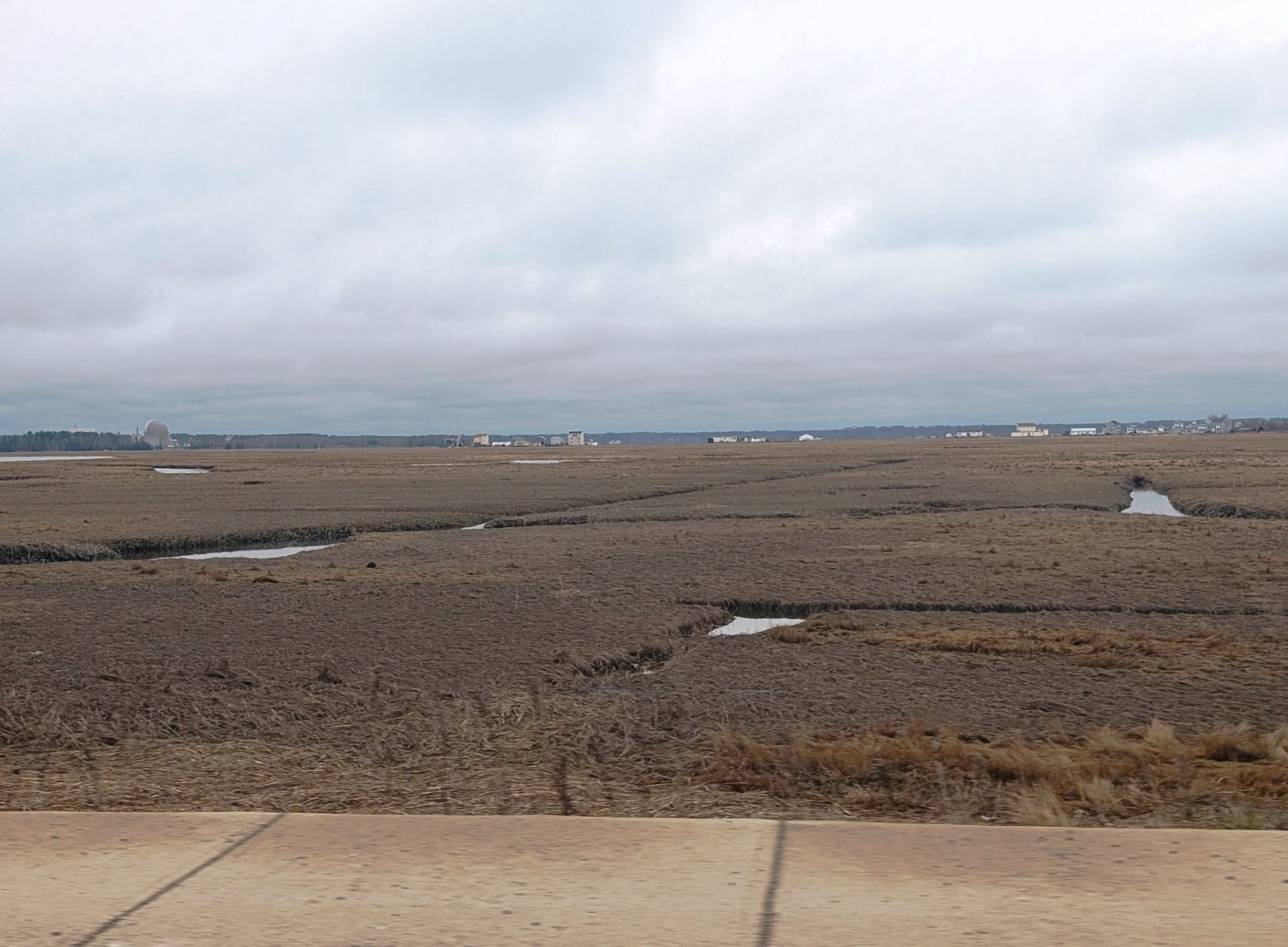 Click to view full size image
==============
Blackwater River marshes and Seabrook Station from NH 286, April 2025
Keywords: Seabrook Blackwater River marshes and Seabrook Station from NH 286, April 2025
Keywords: Seabrook