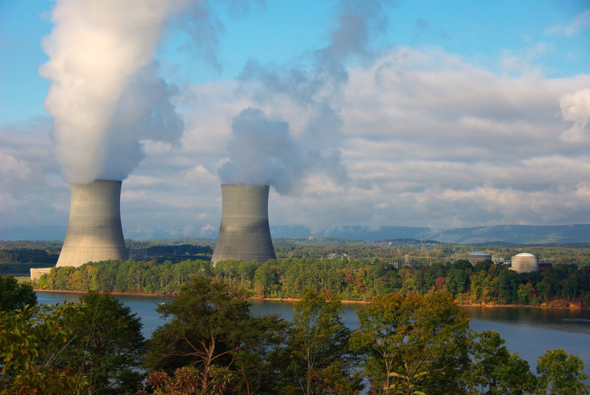 Sequoyah Nuclear Power Plant
Keywords: Sequoyah