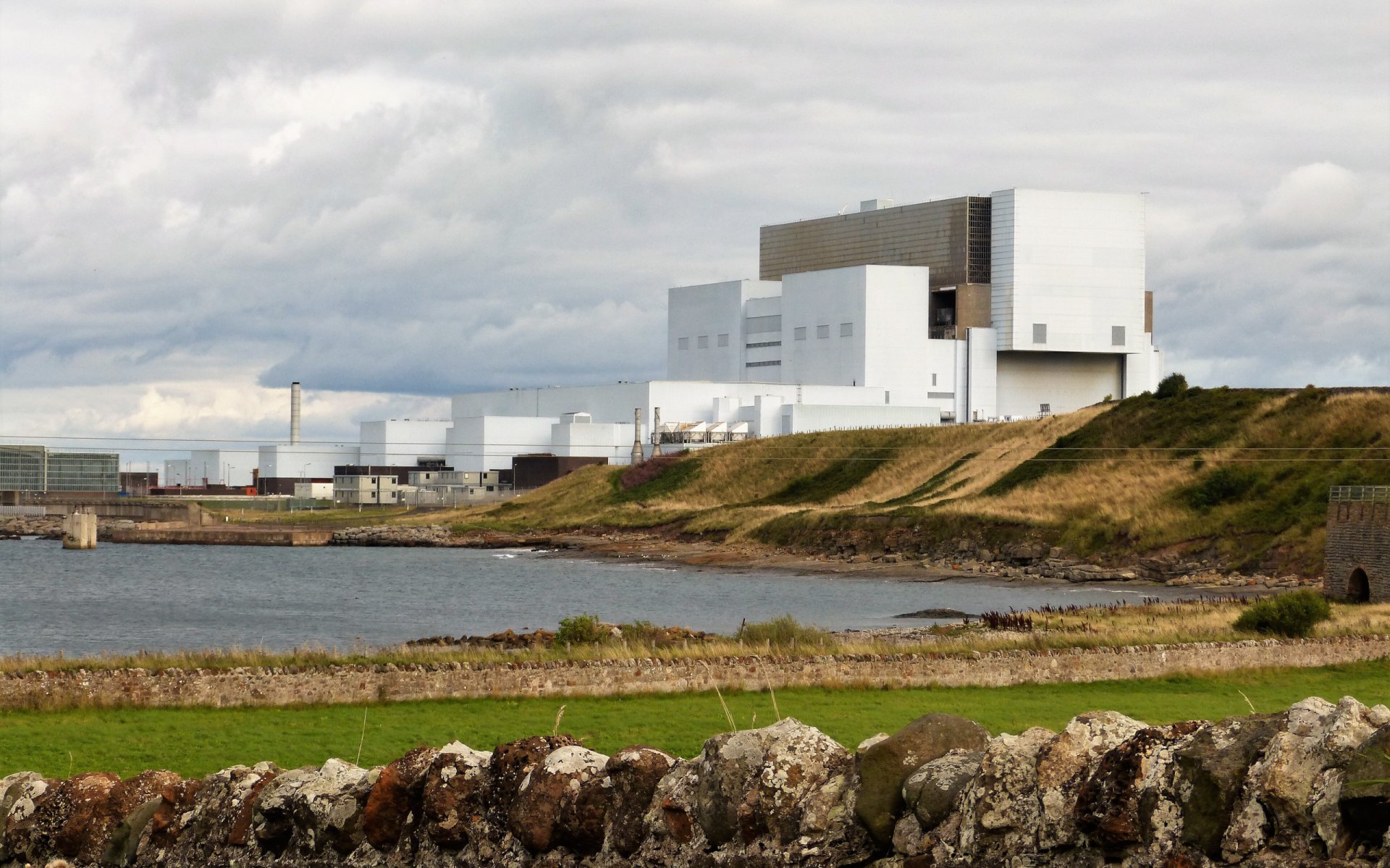 Torness Power Station (32739458448)
Keywords: Torness
