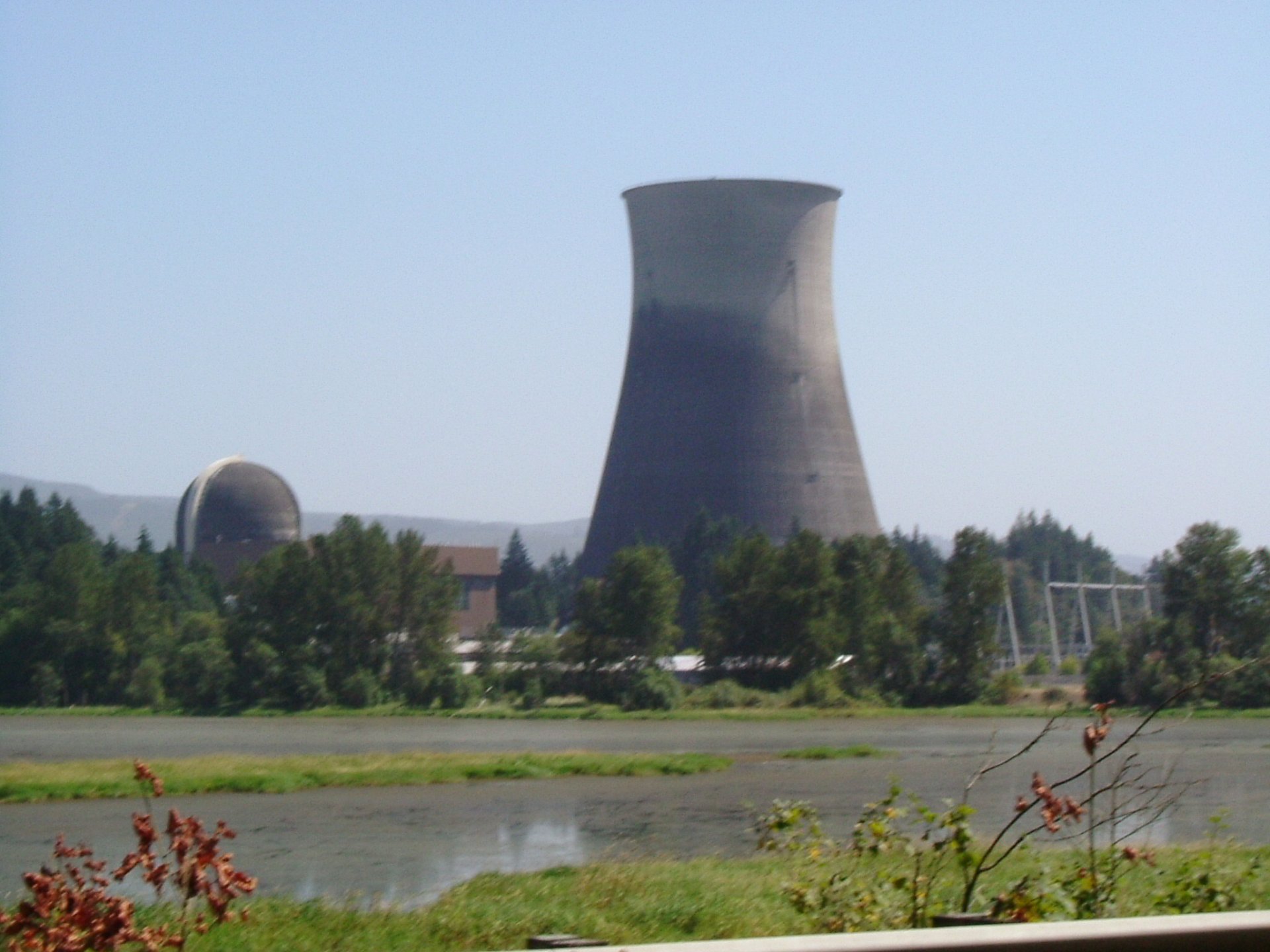 Click to view full size image
==============
Trojan Coolong Tower, 2005 (10488165064)
Keywords: Trojan Trojan Coolong Tower, 2005 (10488165064)
Keywords: Trojan
