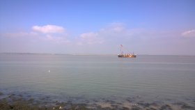 bradwell_bradwell_outflow_whats_left_of_it_panoramio.jpg
