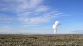 columbia_generating_station_plume_from_nuclear_power_plant_on_hanford_reservatio_2.jpg
