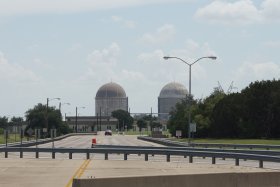 comanche_peak_1_comanche_peak_nuclear_power_plant_august_2017.jpg