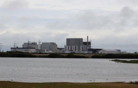 dungeness_dungeness_nuclear_power_station_uk_2012.jpg