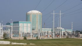 kewaunee_kewauneenucleargeneratingstationaug2009.jpg