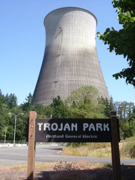 trojan_old_trojan_cooling_tower_now_torn_down_10488155705.jpg
