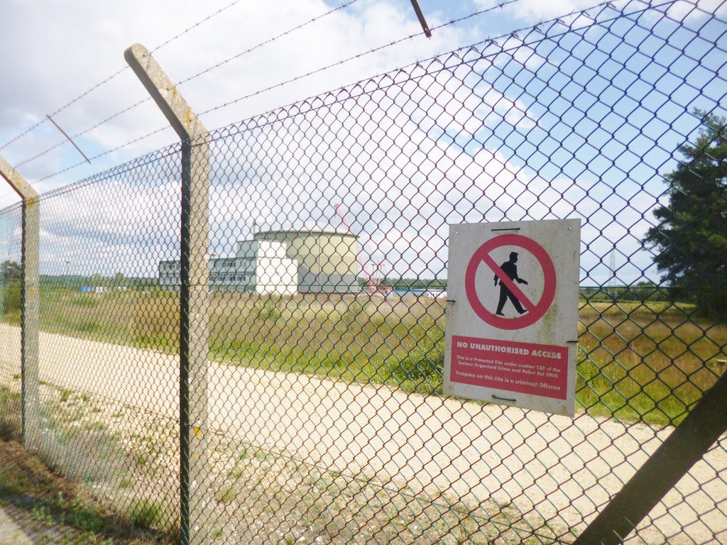 Winfrith Heath, warning sign - geograph.org.uk - 4134781
Keywords: Winfrith