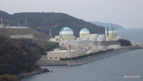ikata_ikata_nuclear_power_plant_panoramio.jpg