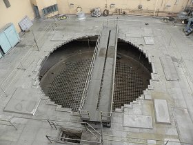 seversk_reactor_ei_2_5.jpg